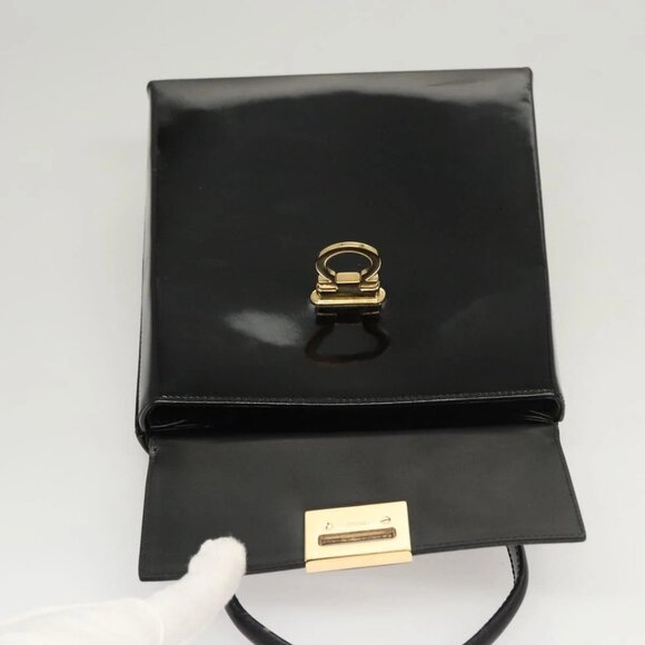 Salvatore Ferragamo Gancini Hand Bag Patent leather 2way Black Gold Auth - Picture 11 of 16